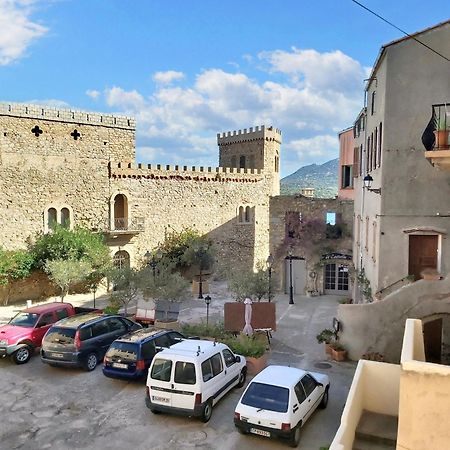 Appartement Spacieux A Algajola アルガジョラ エクステリア 写真
